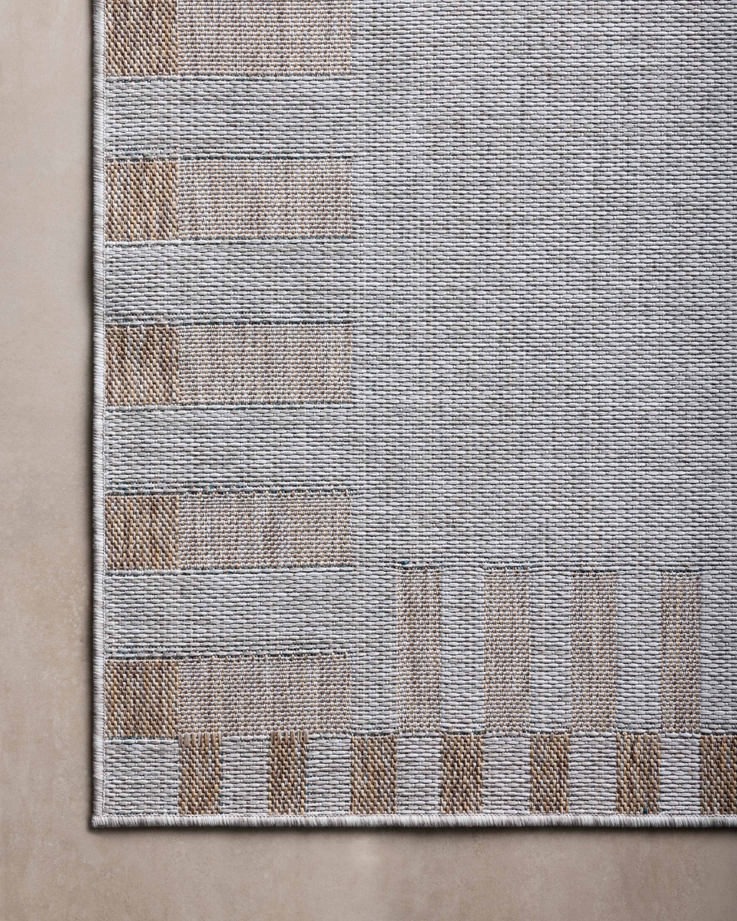 Topanga Rug 08 | Silver / Natural