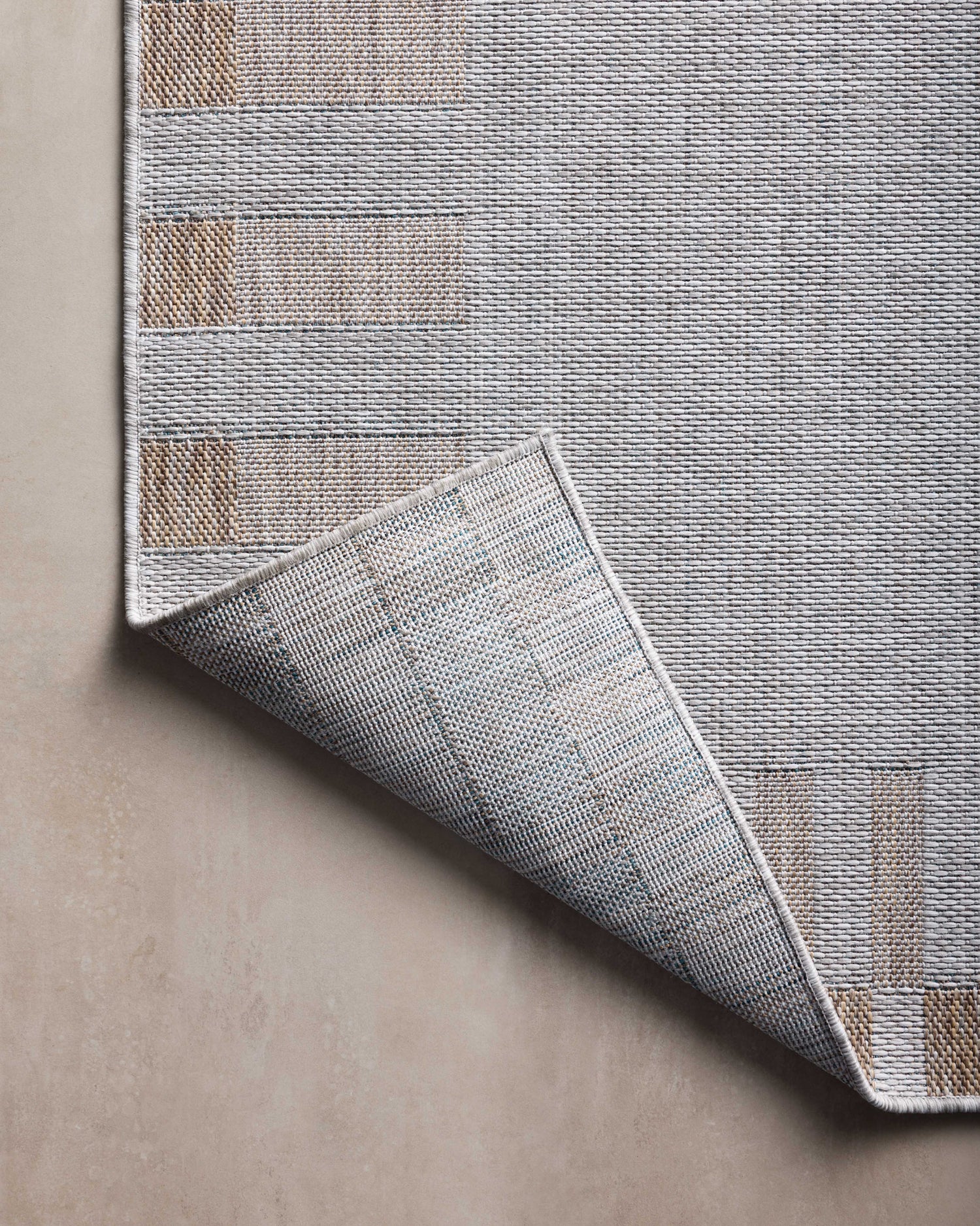 Topanga Rug 08 | Silver / Natural