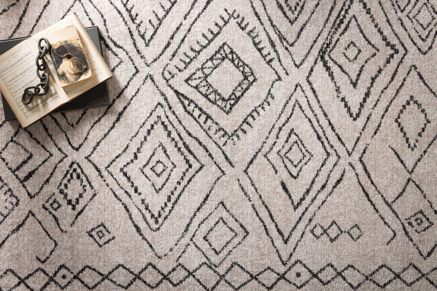 Vance Rug 06 | Dove / Charcoal