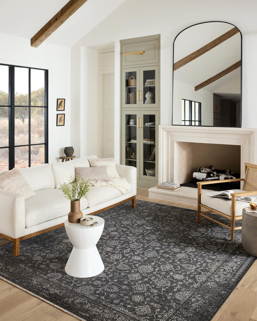 Vance Rug 09 | Charcoal / Dove