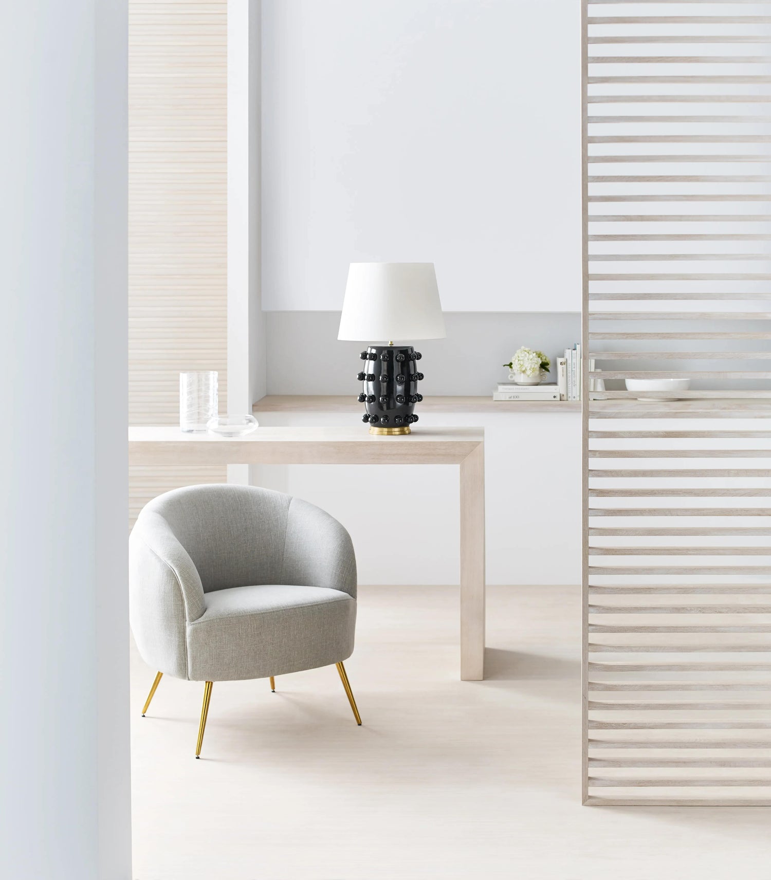 Linden Medium Lamp