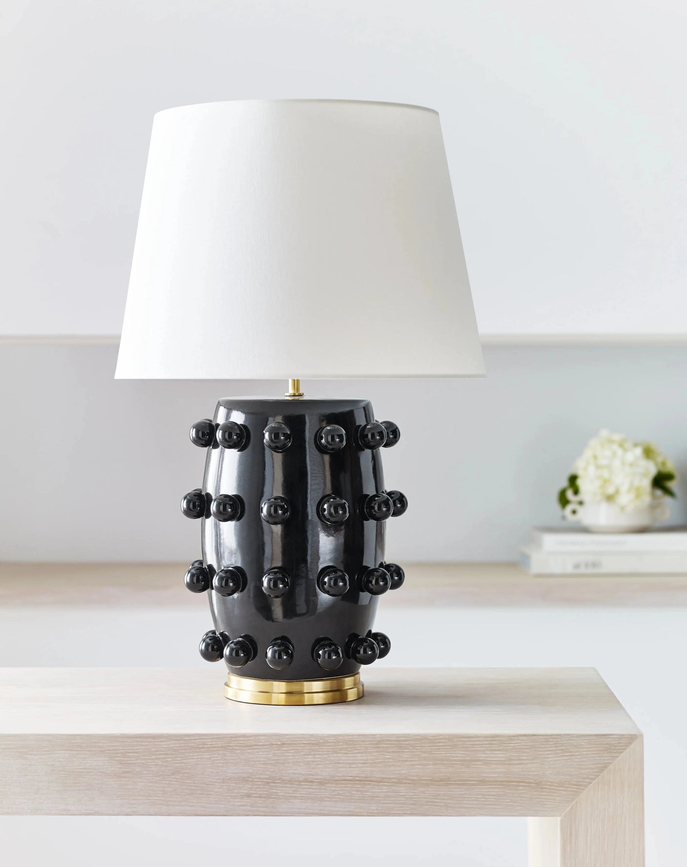 Linden Medium Lamp