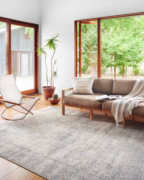 Wynter Rug 03 | Silver / Charcoal