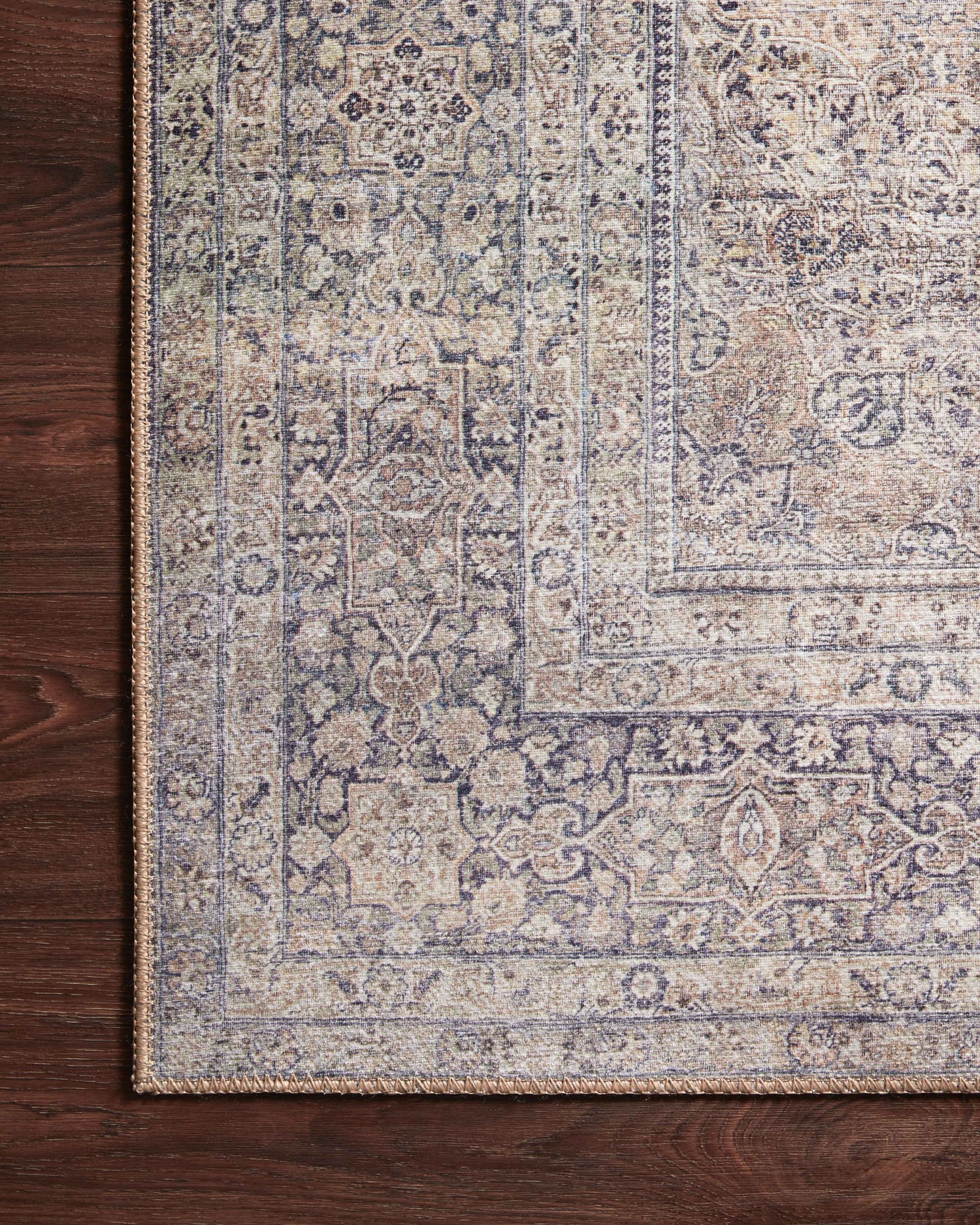 Wynter Rug 03 | Silver / Charcoal