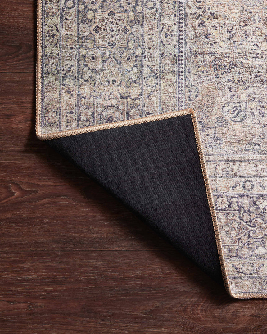 Wynter Rug 03 | Silver / Charcoal