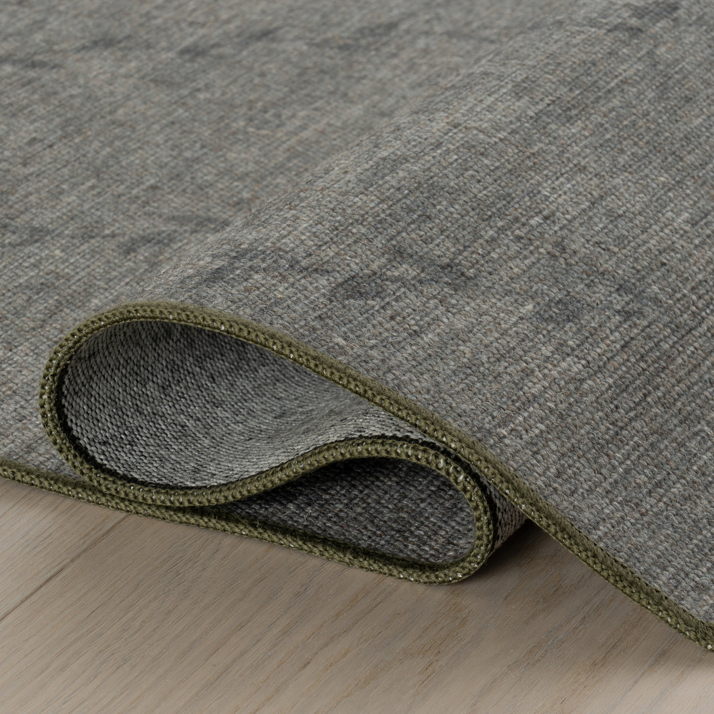 Nate Berkus Ivy Soft Floral Washable Area Rug