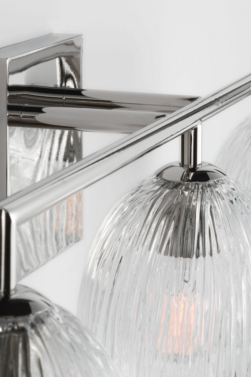 Serafina 27 Bath