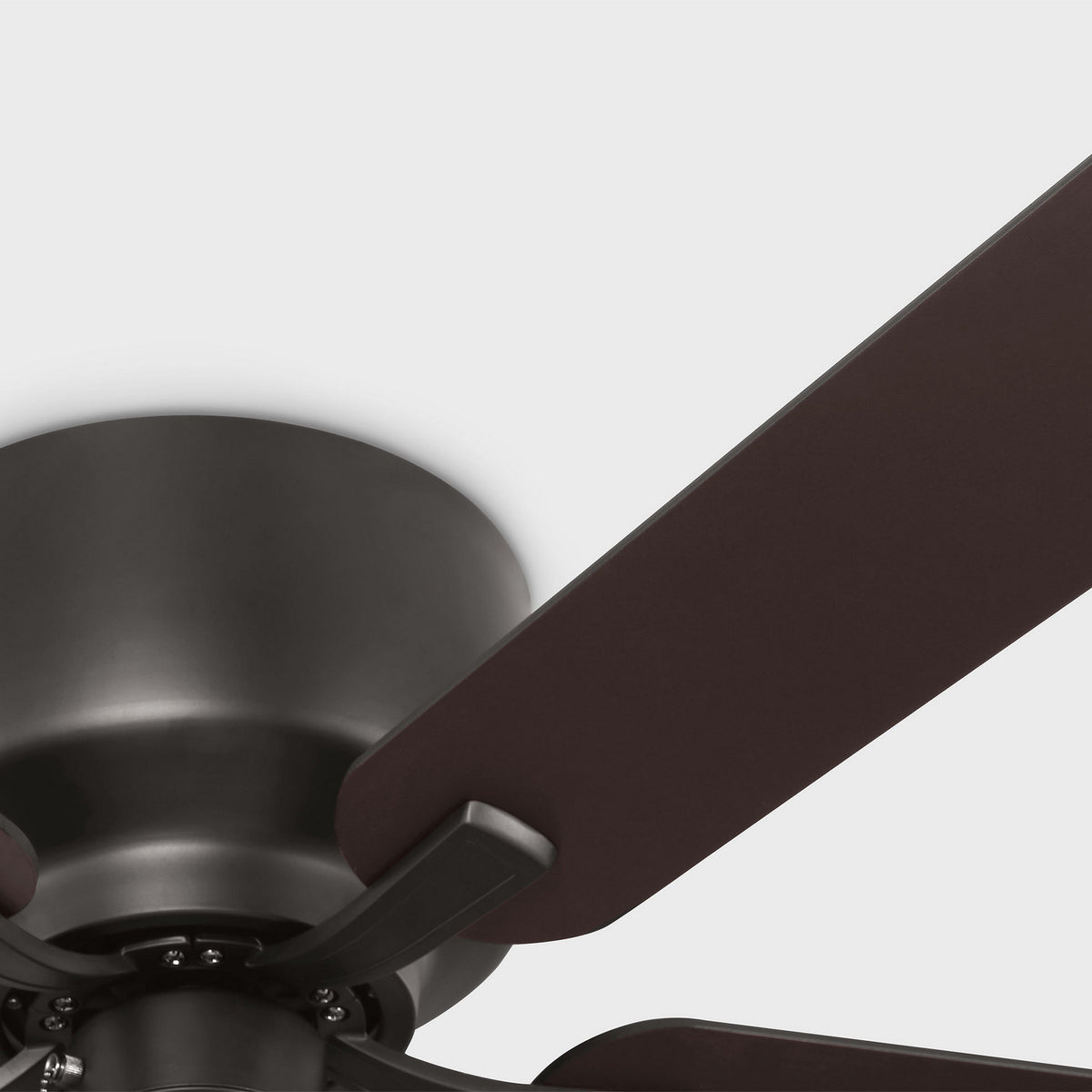 Linden 52" Hugger Ceiling Fan