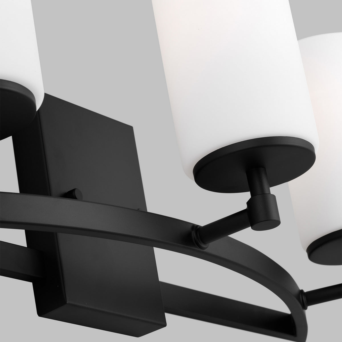 Alturas Three Light Bath