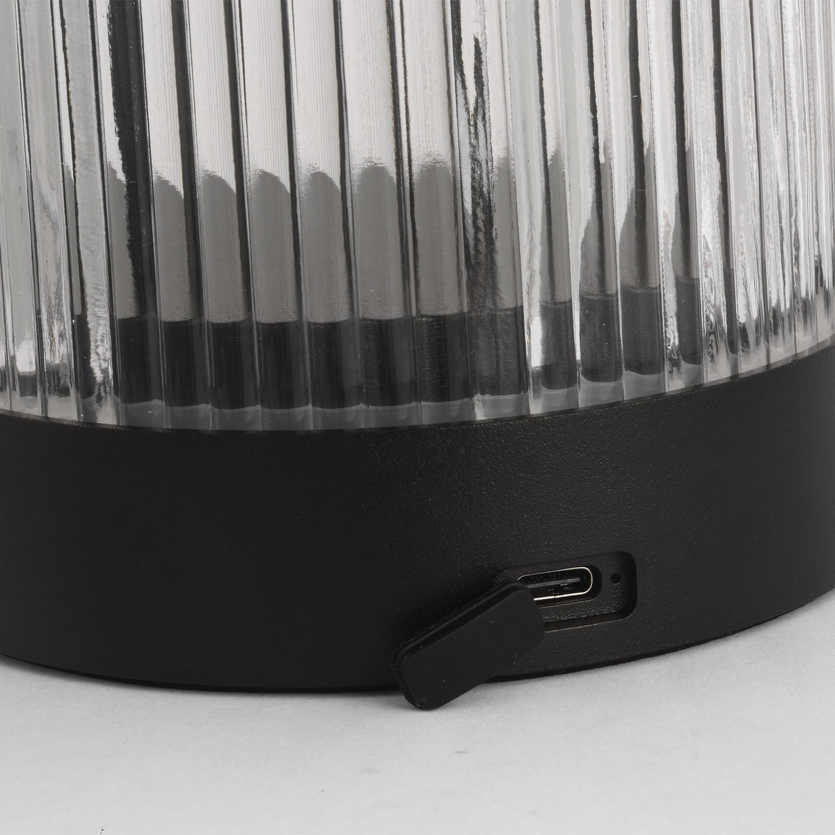 Tawa Accent Rechargeable Table Lamp