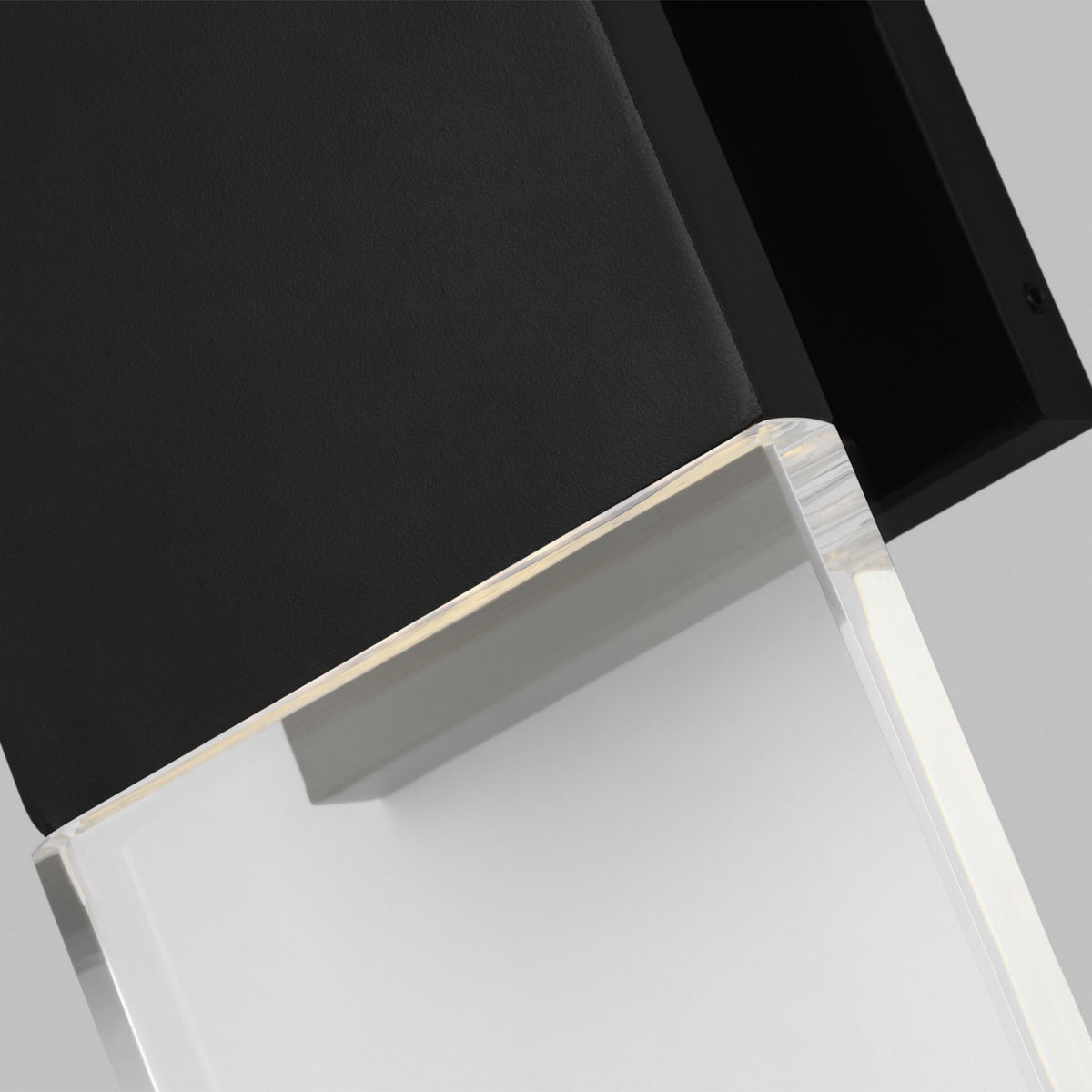 Kulma Large Wall