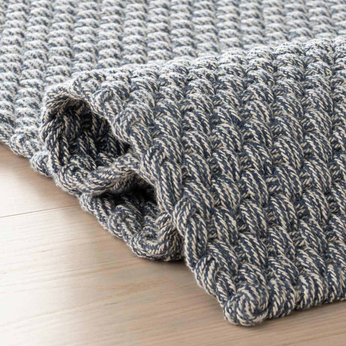 Dash & Albert Bridges Rope Rug in Navy, photo 9