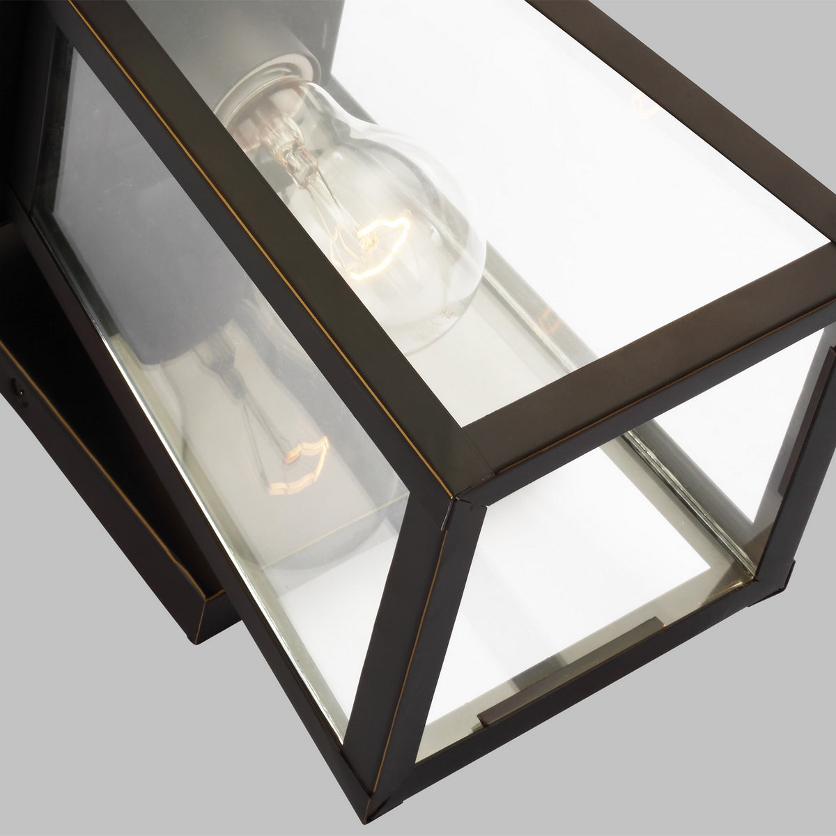 Founders Small Wall Lantern — 75 W