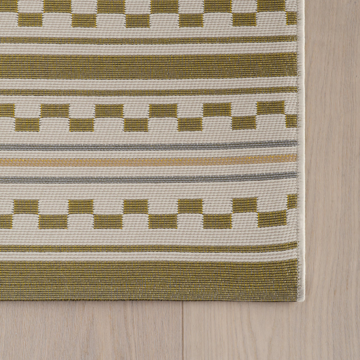 Dash & Albert Caldera Modern Checkered Indoor/Outdoor Rug in Tan, photo 5