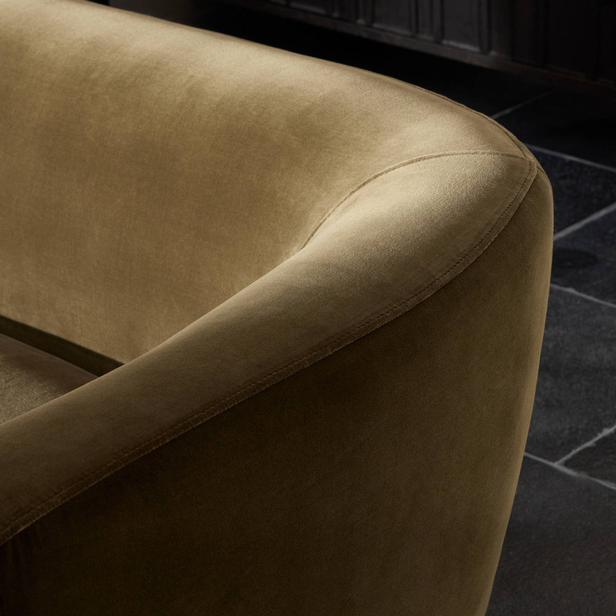 Sabine Sofa
