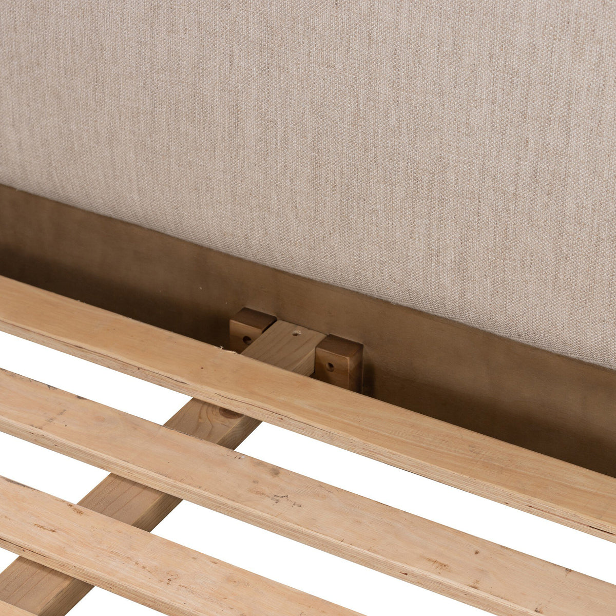 Roark Bed
