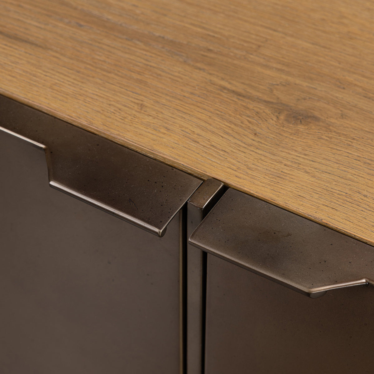 Aberdeen Media Console