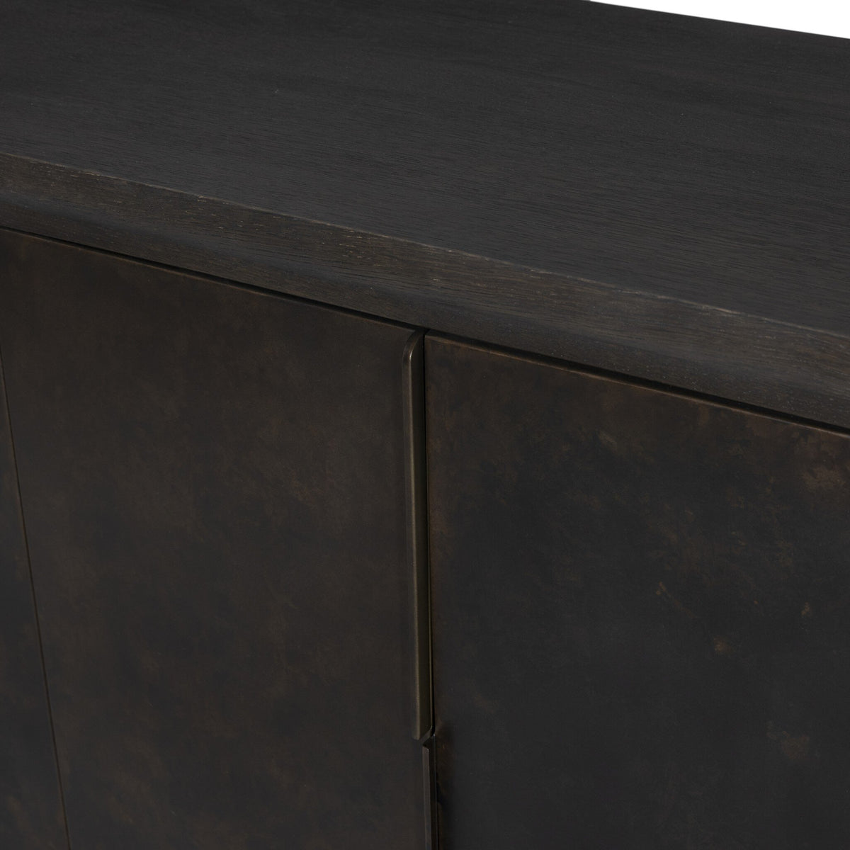 Arlington 4 Door Sideboard