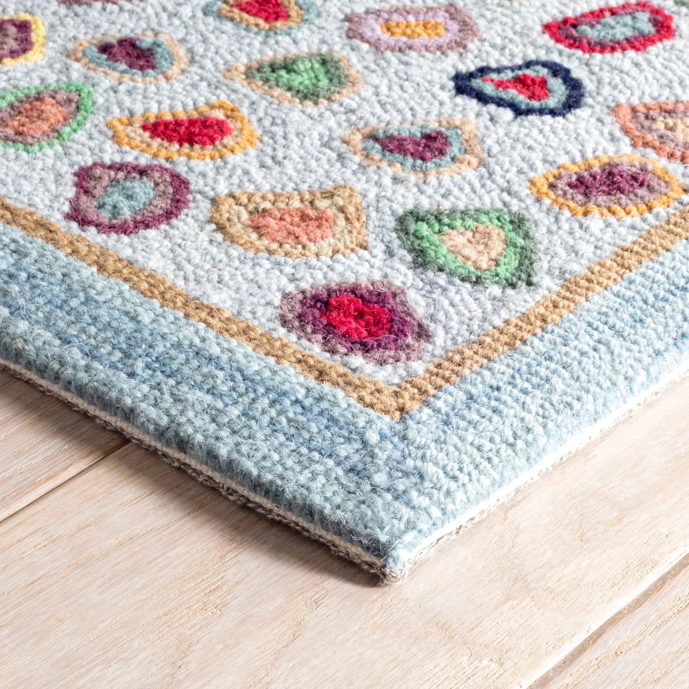 Cat's Paw Hand Micro Hooked Wool Rug