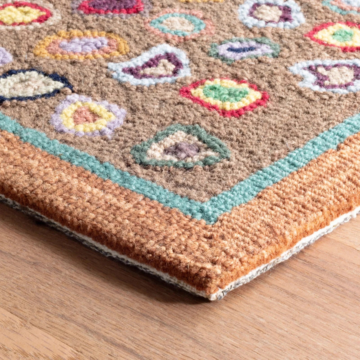Cat's Paw Hand Micro Hooked Wool Rug