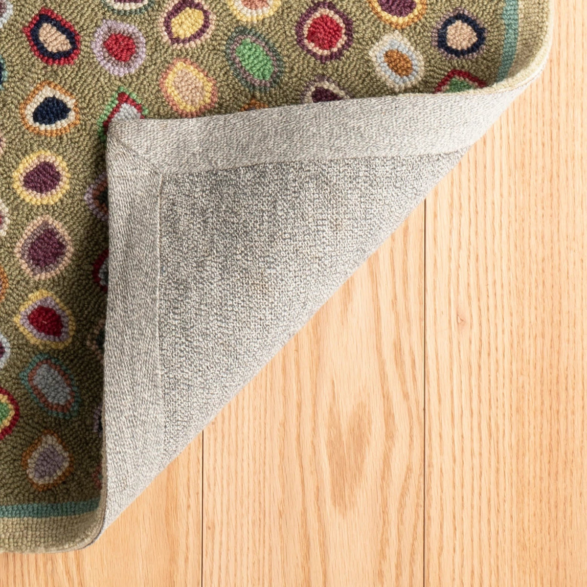 Cat's Paw Hand Micro Hooked Wool Rug