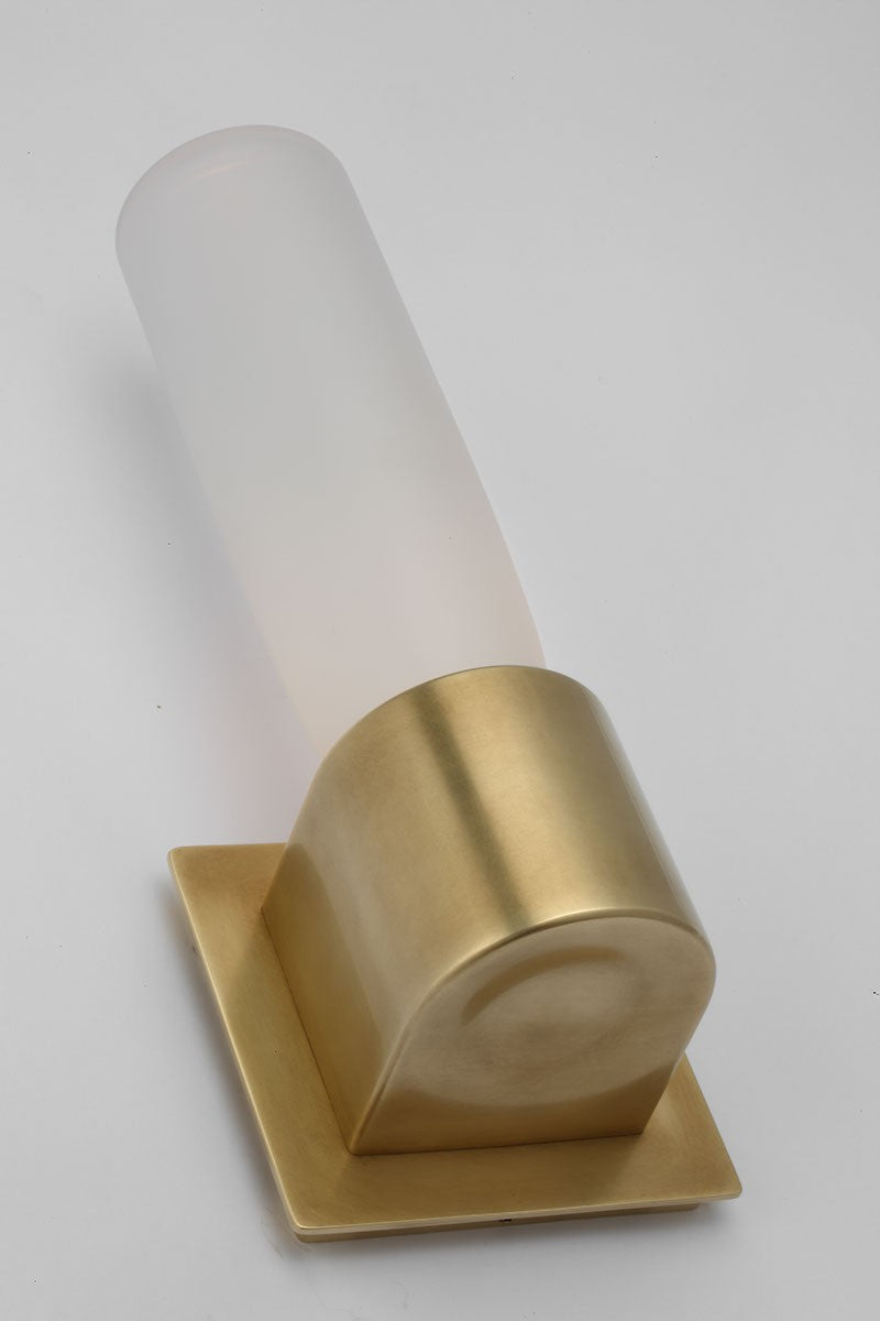 Volver Small Single Sconce