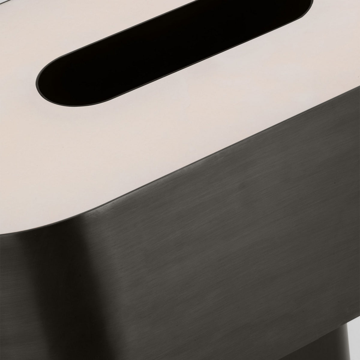 Wyllis Medium Table Lamp