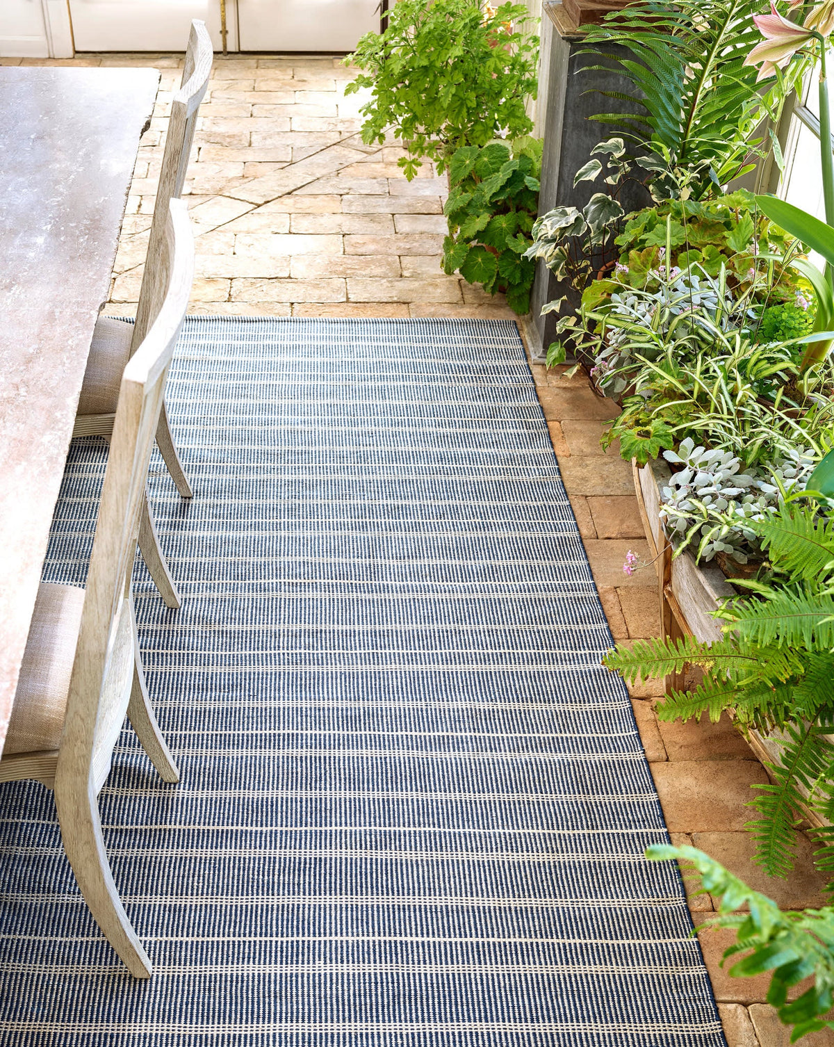 Dash & Albert Samson Handwoven Indoor/Outdoor Rug in Navy, conservatory runner
