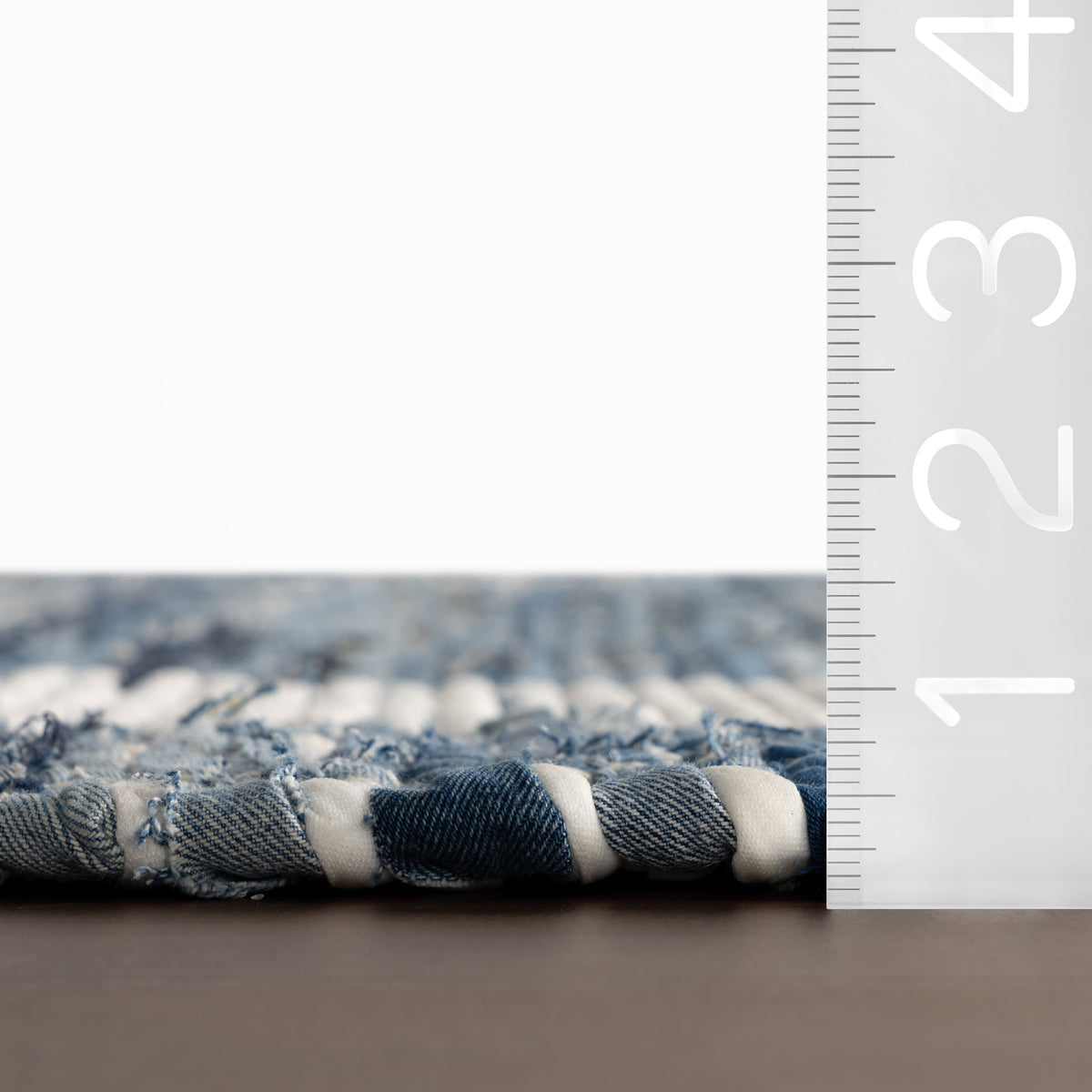 Dash & Albert Dymera Denim Bohemian Bordered Rug in Blue, photo 4