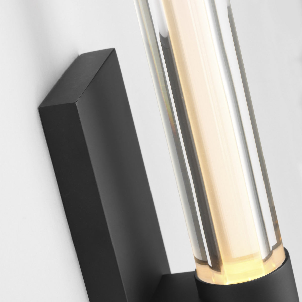 Reiya Round 13 Sconce