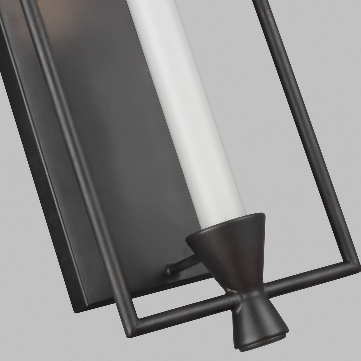Keystone Sconce