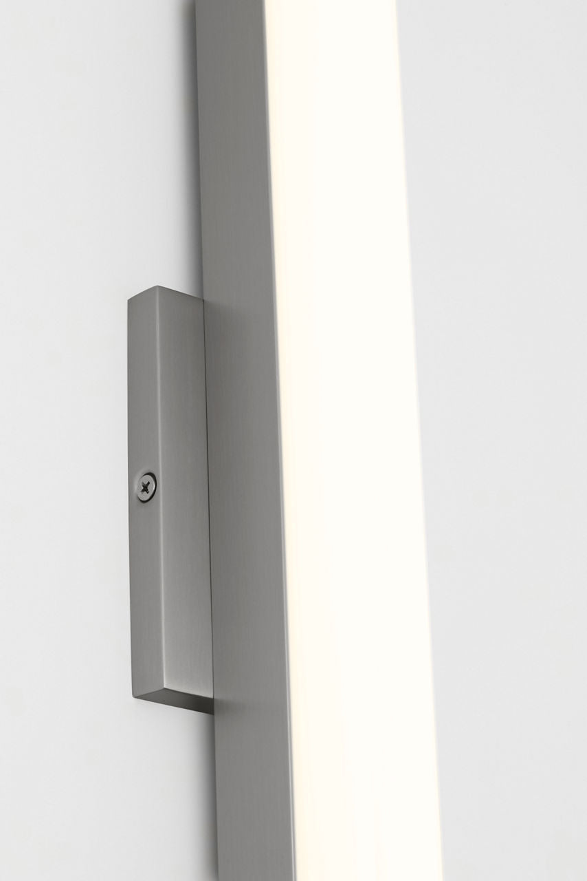 Cavitt 30 LED Vanity