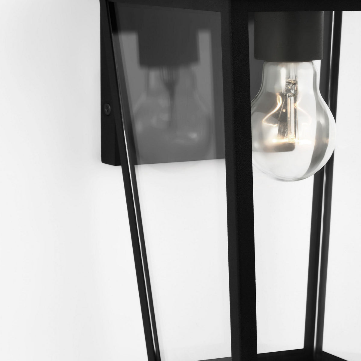 Linton 16" Lantern