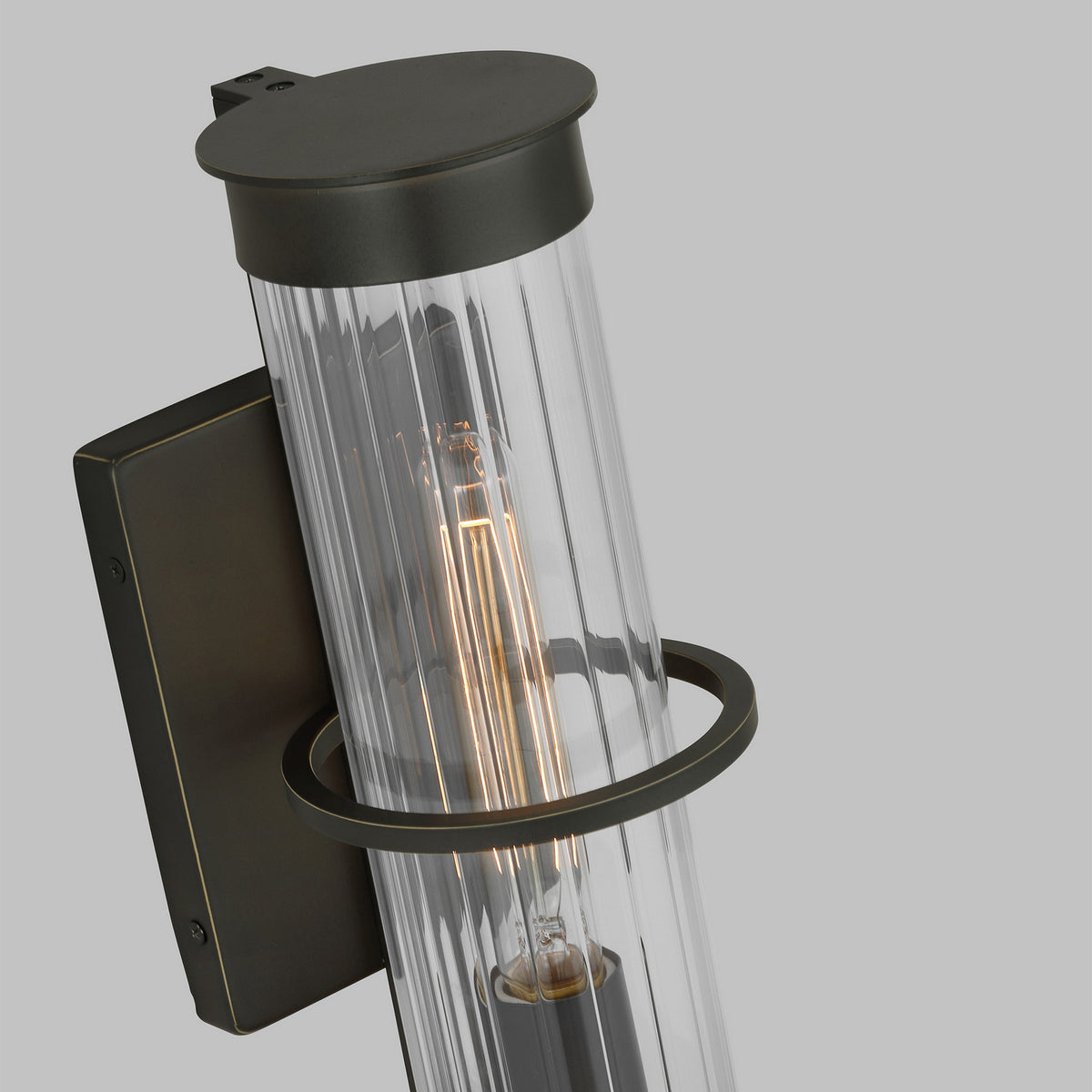 Alcona Medium Wall Lantern