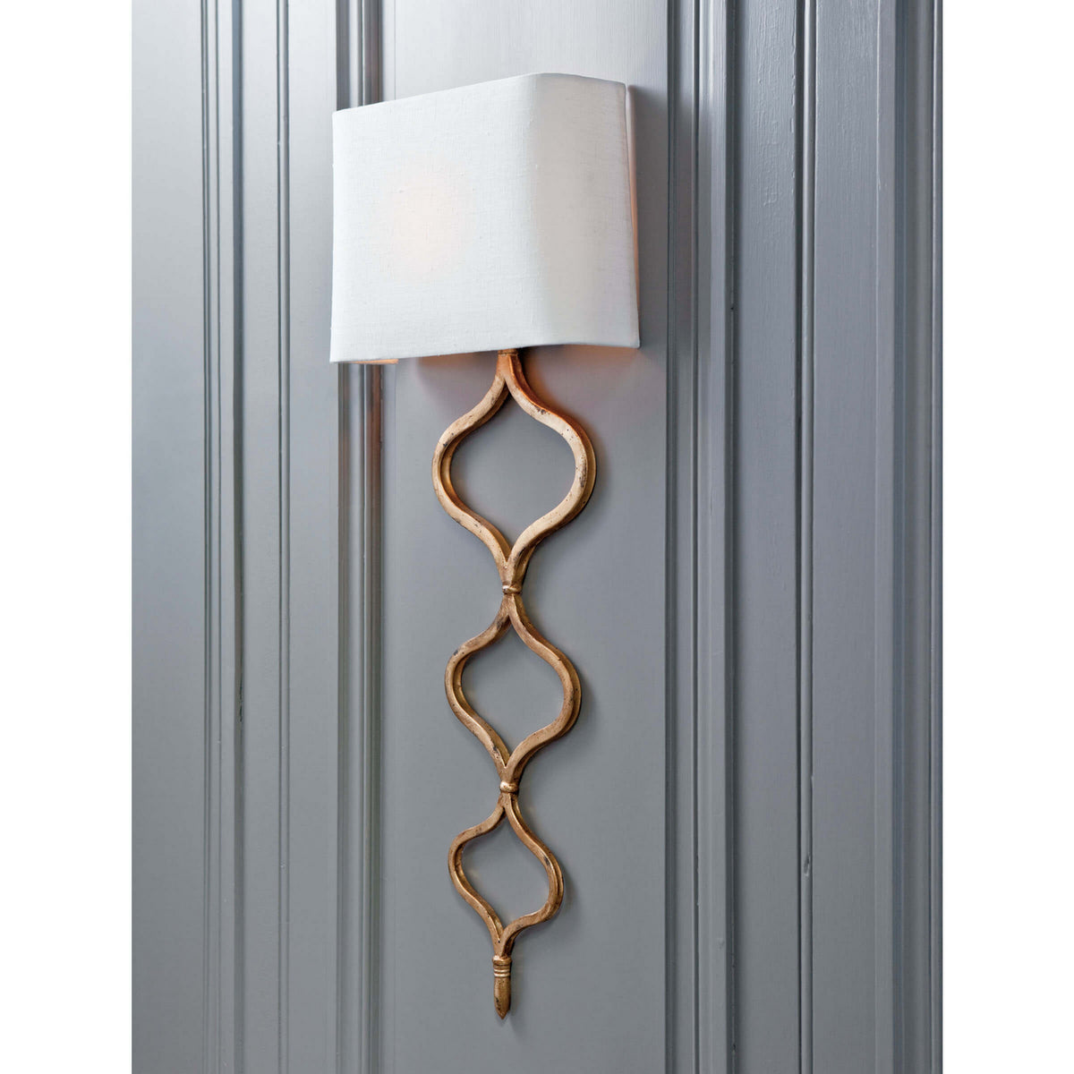 Sinuous One Light Wall Sconce