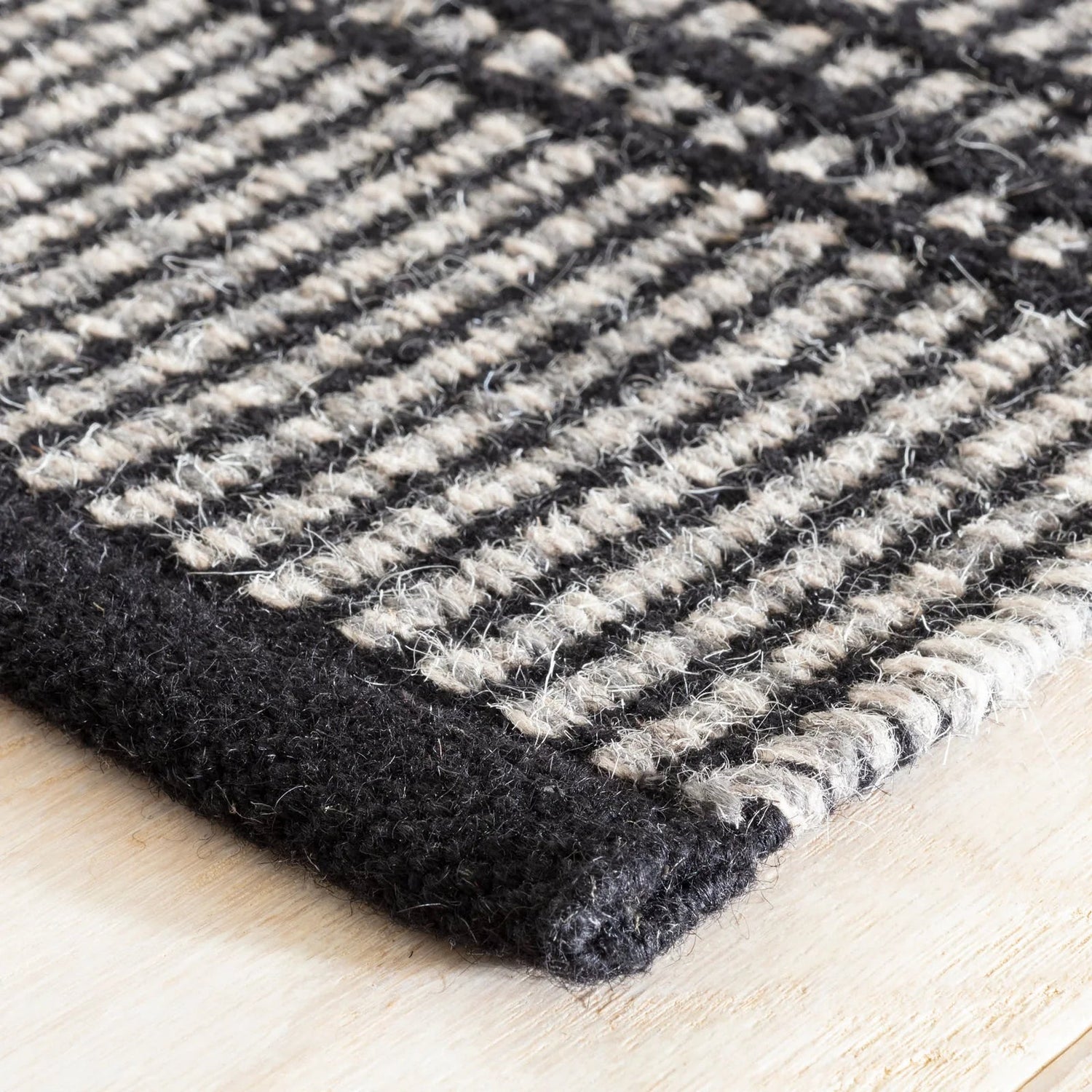 Malta Handwoven Wool Rug