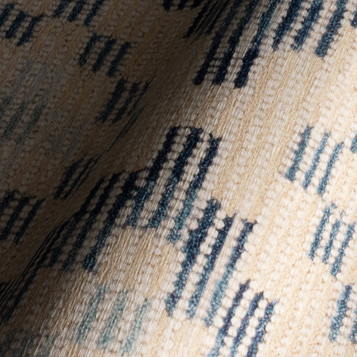 Dash & Albert Orzalla Southwestern Diamond Washable Rug in Blue, photo 8