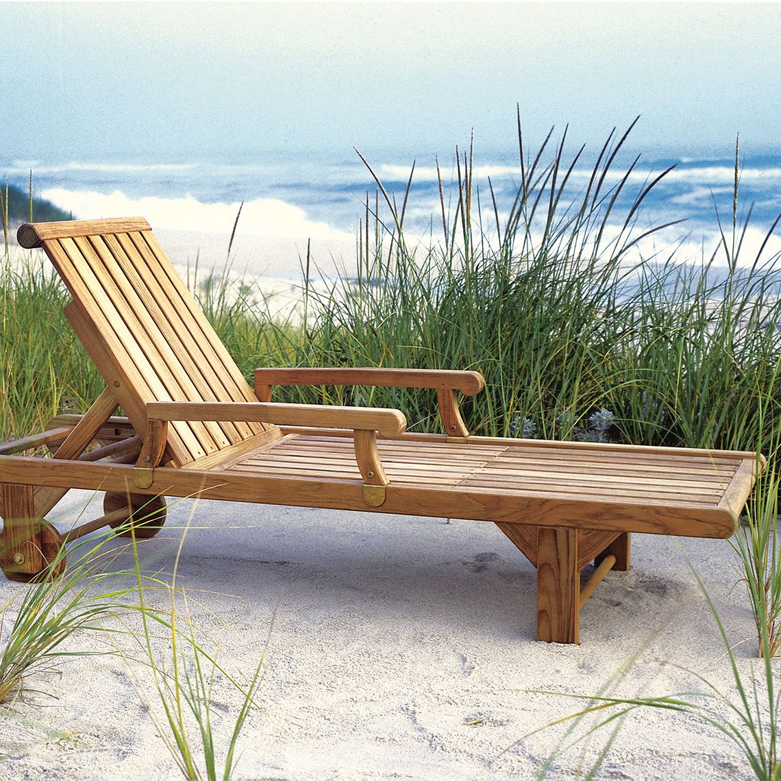 Nantucket Adjustable Chaise Lounge with Wheels