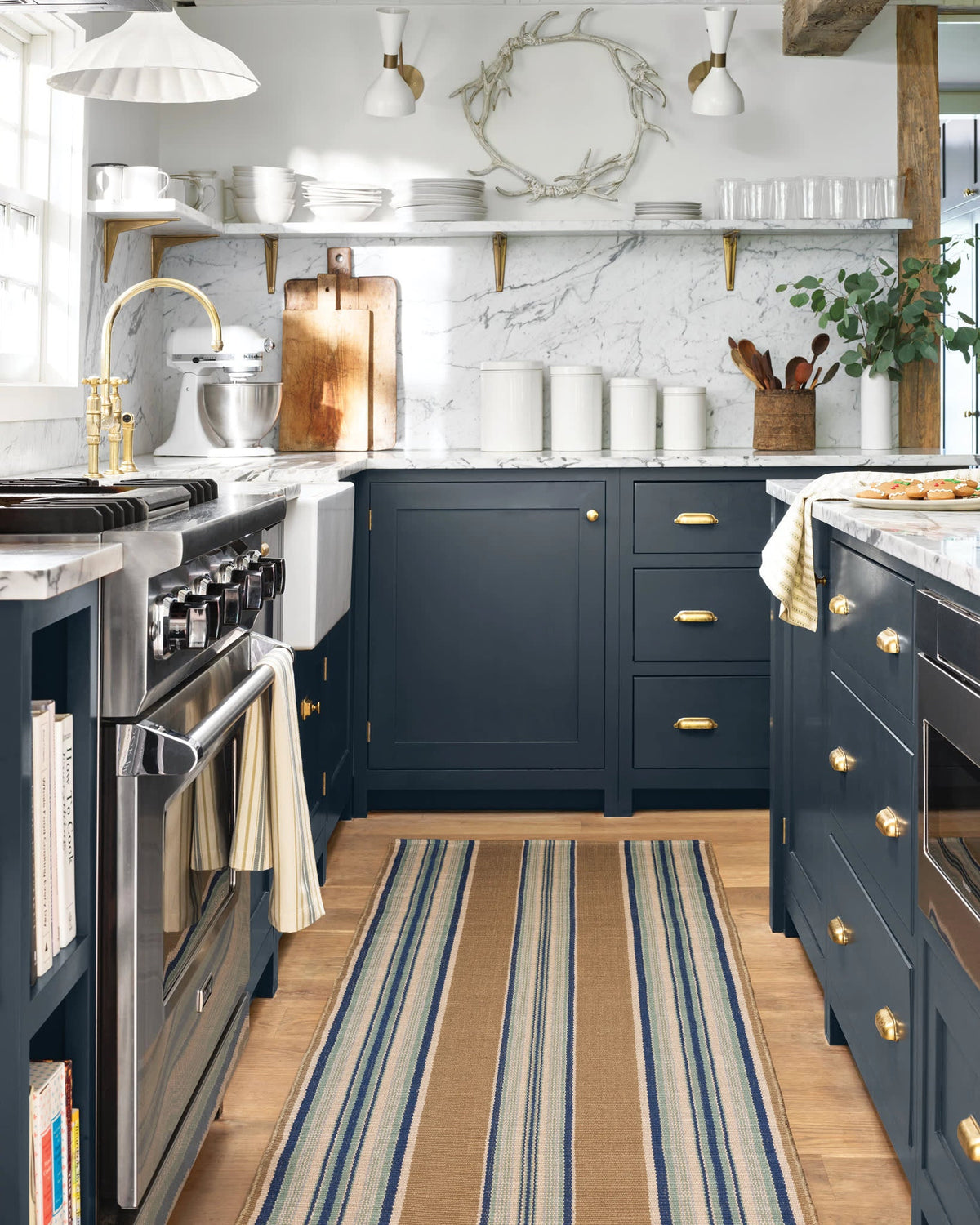 Dash & Albert Heron Stripe Handwoven Indoor/Outdoor Rug in Blue, kitchen runner