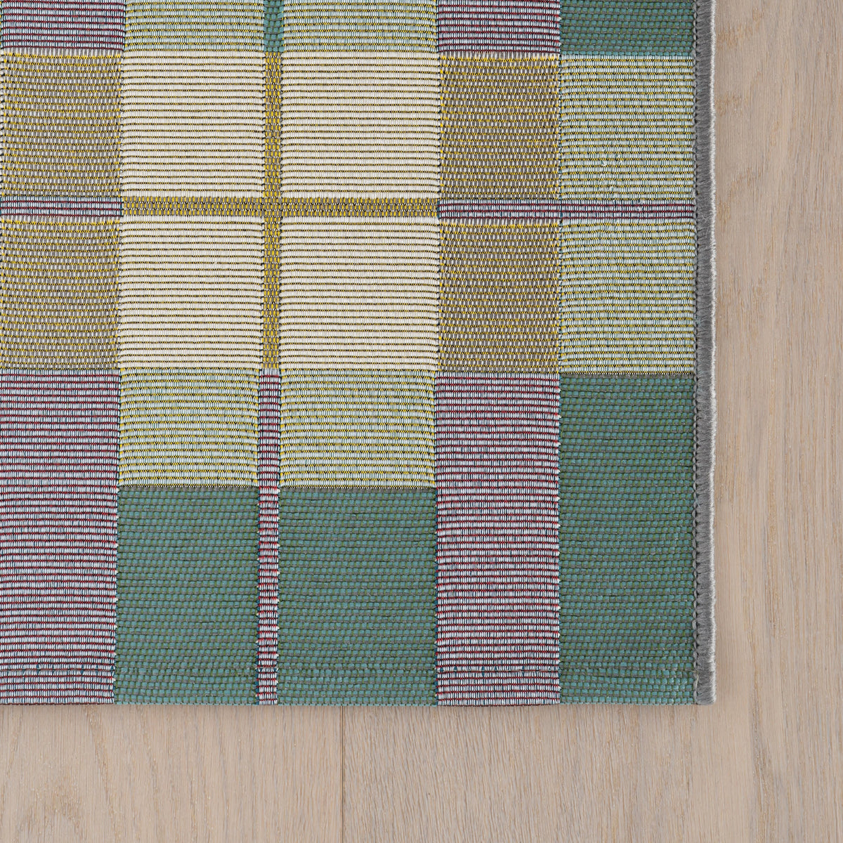Dash & Albert Sundara Modern Plaid Indoor/Outdoor Rug in Blue Multi, photo 5
