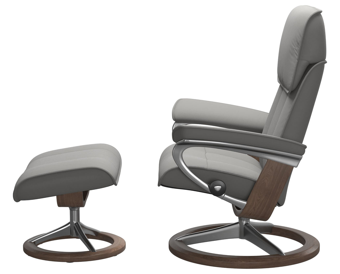 Paloma Leather Silver Grey L & Walnut Base | Stressless Admiral Signature Recliner | Valley Ridge Furniture