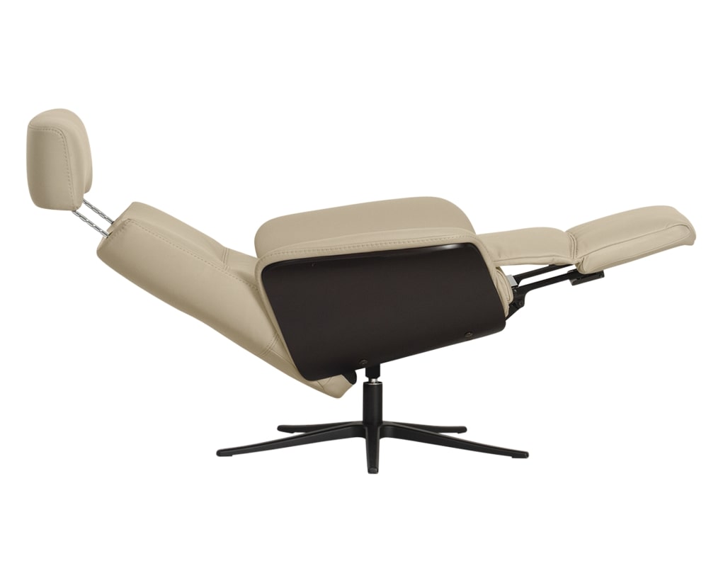 Trend Leather Sand | Norwegian Comfort Space 5100 Recliner | Valley Ridge Furniture