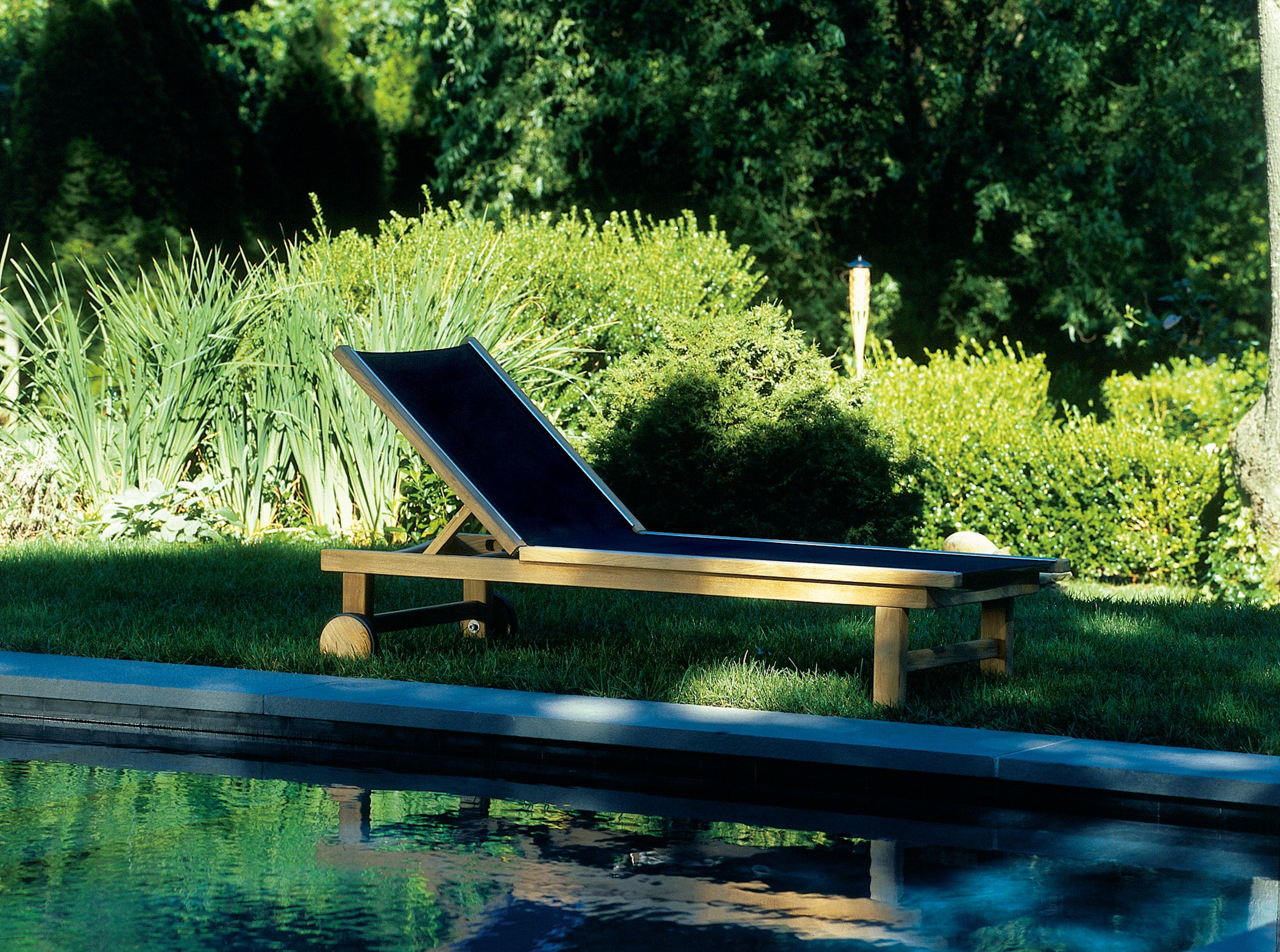 Chaise | Kingsley Bate St. Tropez Collection | Valley Ridge Furniture