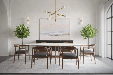 Kitchen & Dining