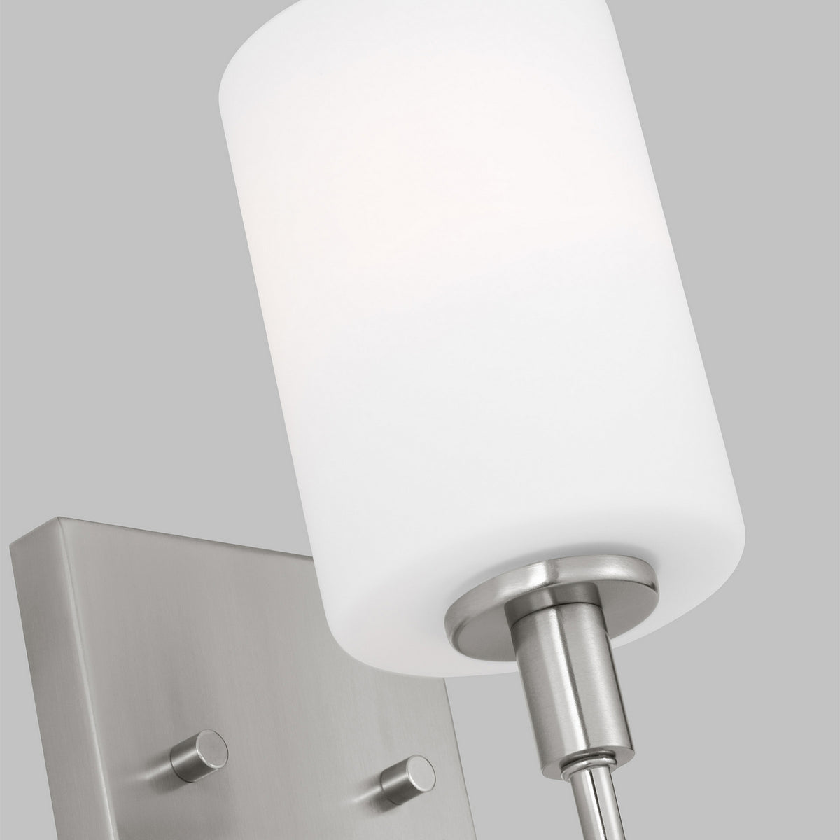 Oak Moore 1-Light Bath Sconce — 75 W