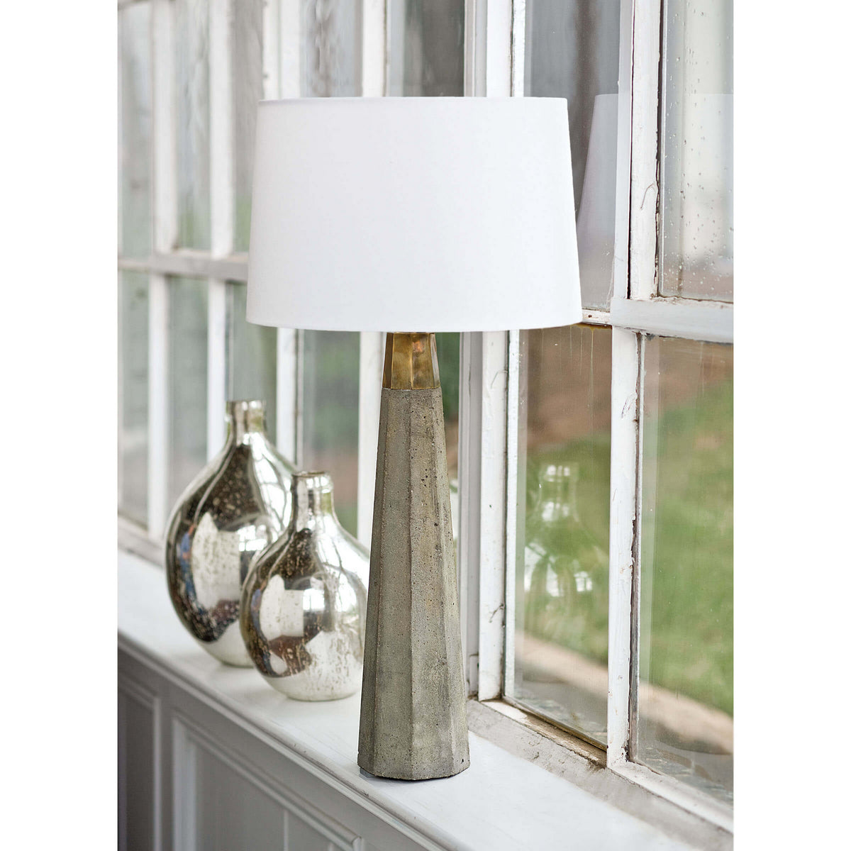 Beretta One Light Table Lamp