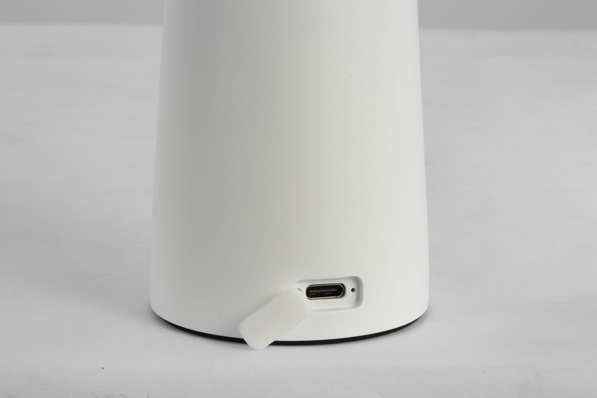 Sesa Short Accent Rechargeable Table Lamp