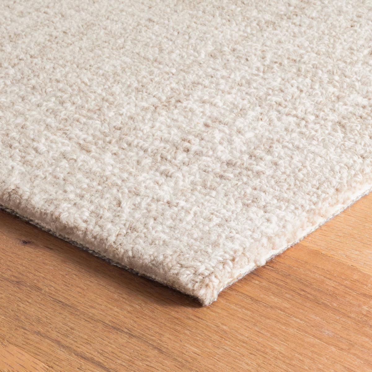 Dash & Albert Crosshatch Hand Micro Hooked Wool Rug in Ivory, corner detail
