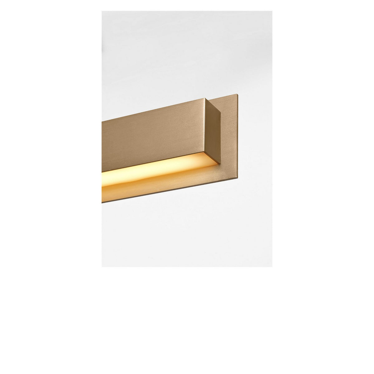 Aro 48 Linear Chandelier