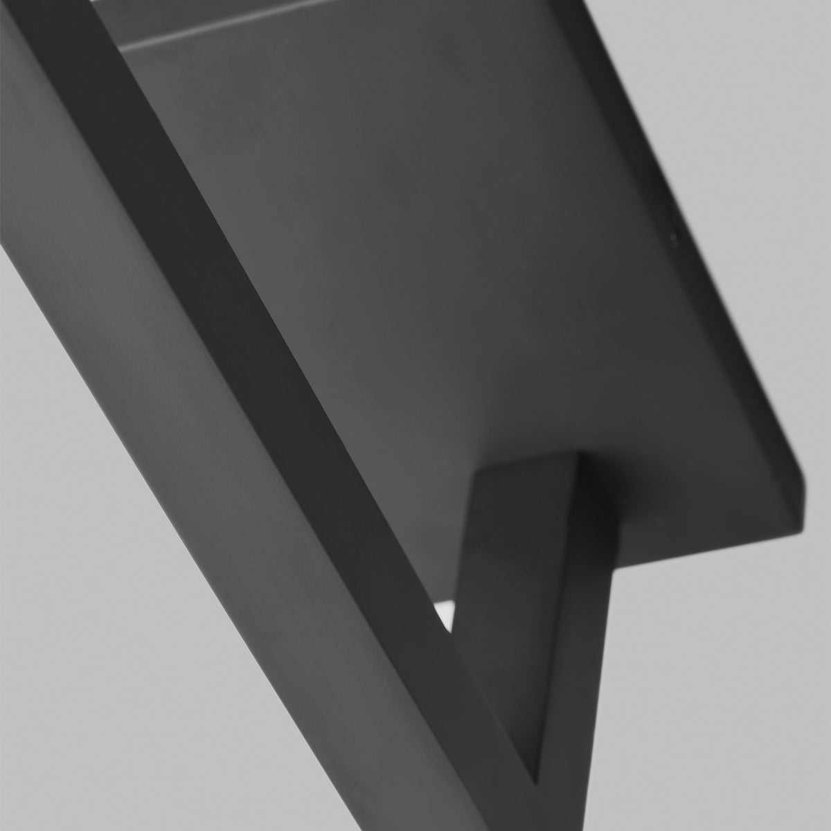 Stagger X-Large Wall Sconce